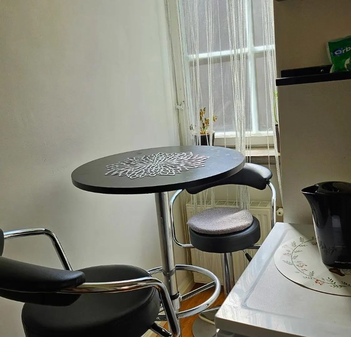 Comfort Appartment # 2 Vaernhem Malmoe Lägenhet