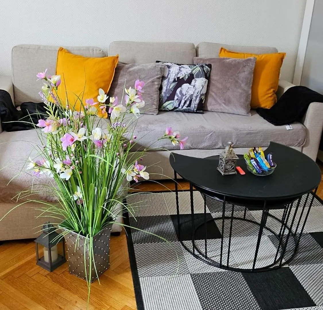 Comfort Appartment # 2 Vaernhem Malmoe 0*, مالمو السويد